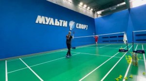 Бадминтон тяжелой ракеткой игра на счет