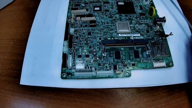 Kyocera M2040DN не включается. Форматер. Вариант неисправности. смотреть онлайн