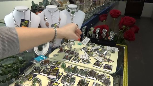 ЦИРКОН С. СКАРН. Новый камушек. смотреть онлайн