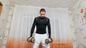 Тренировка с гантелями дома