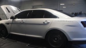 HKMediaChicago | Livernois Motorsports' tuned 2010 Ford Taurus SHO dyno, bonus clips