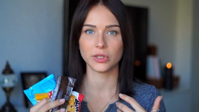 ЧТО У МЕНЯ В СУМКЕ (всякое полезное) смотреть онлайн