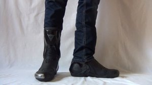 Dainese Torque Out D1 - Первый русский обзор!