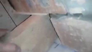 Установка ванны на кирпичи