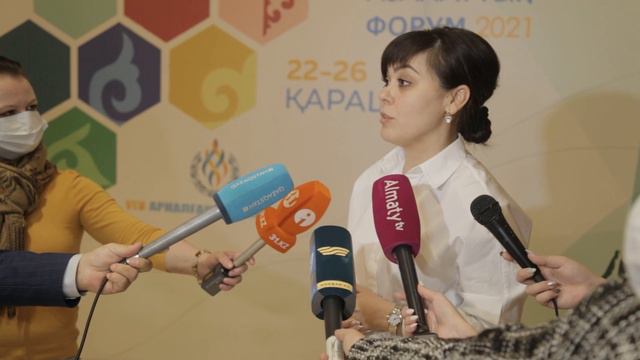 Интервью участников/Шахноза Хасанова смотреть онлайн