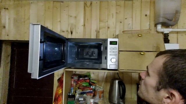 Лучший кран,Микроволновая печь Midea Ag720c4e- S