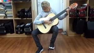 Русская народная песня - Во сыром бору тропина (исп. Артём Полковников)