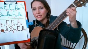 РАзбор.  В лунном сиянии снег серебрится.