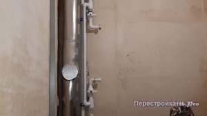 ПРОЦЕСС монтажа (ЗАМЕНЫ) полотенцесушителя. Как паять с водой? 電熱毛巾架