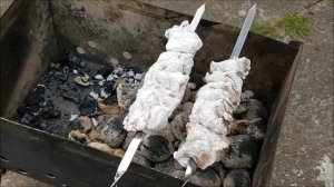 Шашлык в крахмале на мангале что будет?(эксперимент)