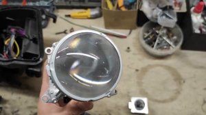 Тюнинг фар на Audi A4 B8 замена линз на светодиодные Bi Led модули