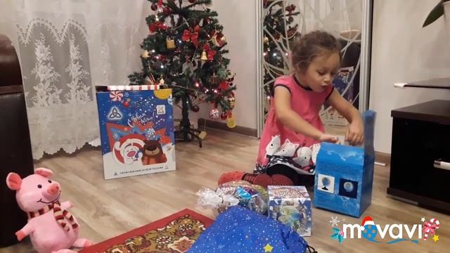 Новогодний подарок от Деда Мороза для Дарины? смотреть онлайн