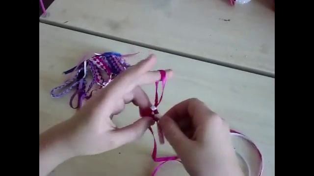 Браслет для друзей из лент. Фенечка дружбы из разноцветных лент. #БраслетИзЛент