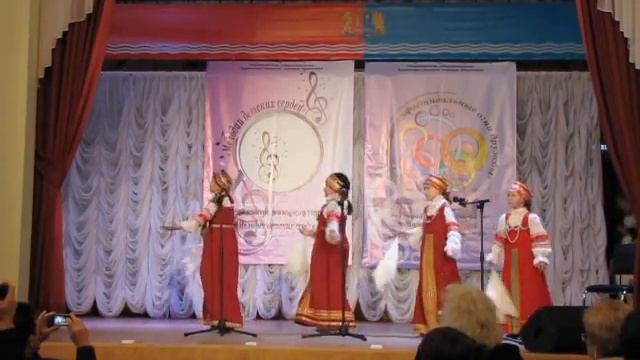 "Мелодии детских сердец-2014",возраст 6-9 лет,номинация "Национальная песня".