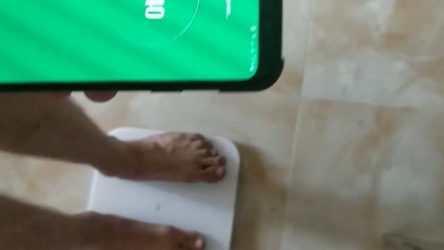 Маленький обзорчик и распаковка напольных висов, Xiaomi Mi Body Composition Scales 2 смотреть онлайн