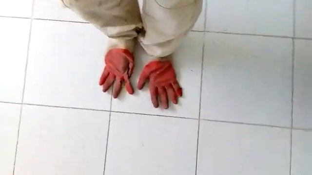 Супер ха-ха!Танцуют ноги в перчатках!!! смотреть онлайн