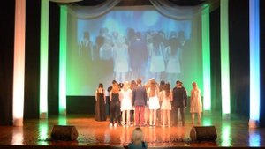 ТАНЕЦ В МАСКАХ УЧИТЕЛЕЙ