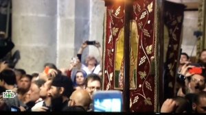 арабы перед схождением Благодатного Огня в Иерусалиме 2018