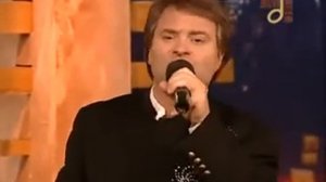 Александр Добронравов-Крик на морском берегу