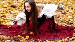 КОСТЕР ДАВНО ПОГАС (Я РАССКАЖУ ТЕБЕ ПРО ЖИЗНЬ С ЦЫГАНАМИ...)