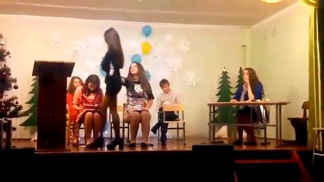 Музыкальная сценка смотреть онлайн