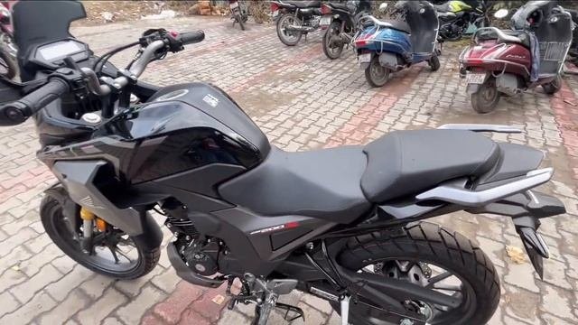 All New Honda CB 200X E20 2024 Model Detailed Review | On Road Price, Mileage & Features,Top Speed