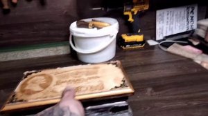 шкатулка купюрница в виде книги. 25 советских рублей. Выжигание. Ручная резьба по дереву.