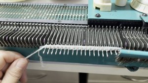 Жаккард или цветное прессовое переплетение на вязальной машине Северянка