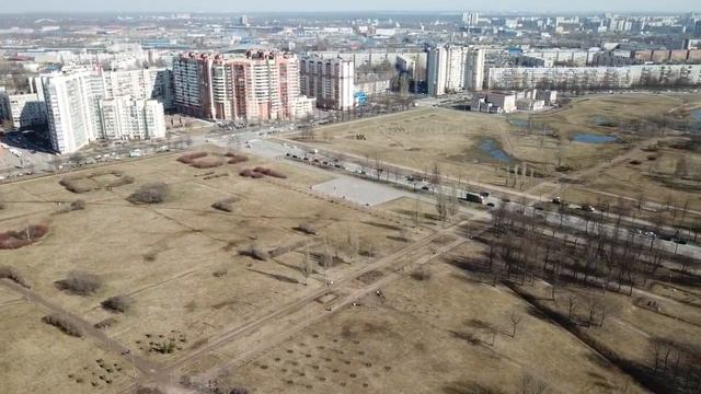 Полюстрово. Новостройки и парк. 07.04.2020. смотреть онлайн