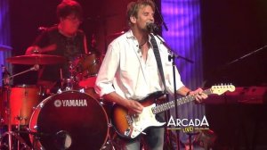 Kenny Loggins sings "Foot Loose" at the Arcada Theater!