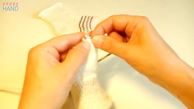 Как связать ДЕТСКИЕ НОСОЧКИ спицами | Подробный урок