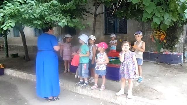 Занимательная деятельность  на прогулке «Песочная фантазия» смотреть онлайн