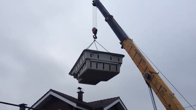 Compass Pools, model X-Trainer 58 installation ( Установка бассейна X-Trainer 58) смотреть онлайн