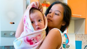 Моя жена иностранка и сын впервые в российской глубинке. Застолье, чаепитие и шопинг