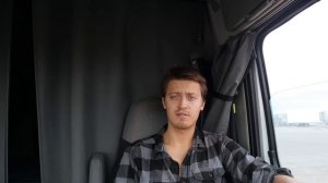 Ответы на вопросы: как попасть в США, зарплата дальнобойщика, стоит ли ехать в Америку