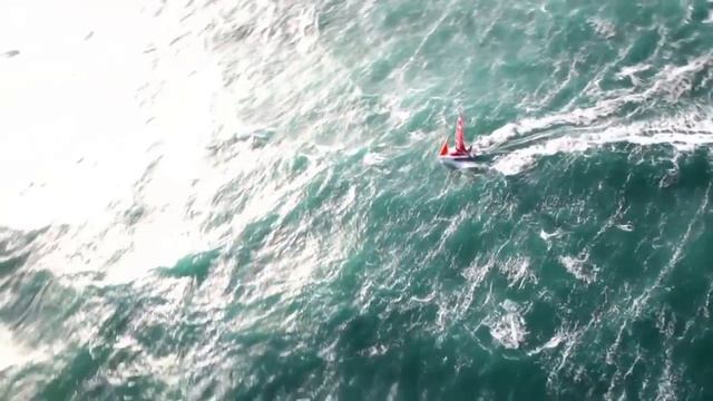 Generali dans la tempête смотреть онлайн