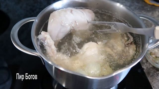 Сырный суп. Вкусный куриный суп с сыром.