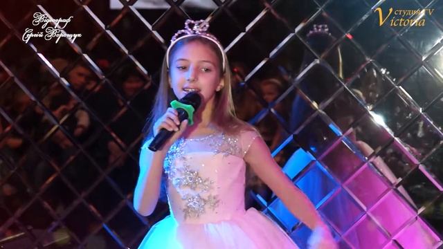 Заброцька Настя «Стая белых голубей»