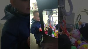 Маленький автомат хватайка, без выигрыша