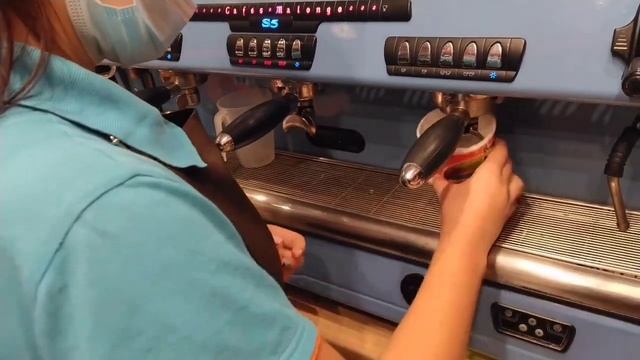 Арома Кава смотреть онлайн