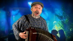 Все говорят, что я пьяна...(романс в цыганском стиле)(поёт "Хорунжий") (Семён) Короткий клип.