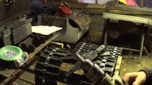 Расшитая гусеница. Кондуктор,тонкости изготовления.