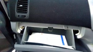 Плавный бардачок Toyota Opa