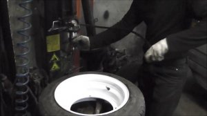 Полезный совет №2: Как накачать узкую резину на разварке