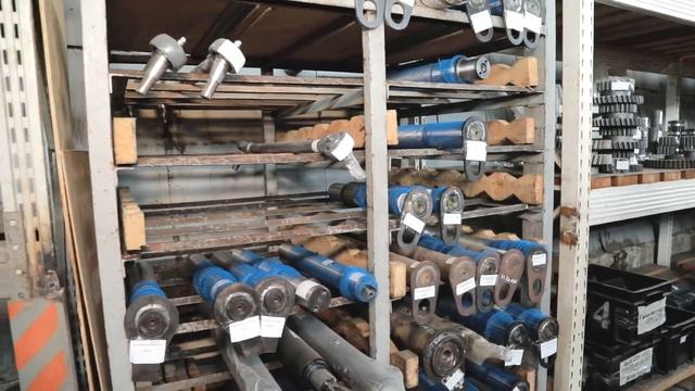 Экскурсия по складу запчастей Delta Parts Часть 3