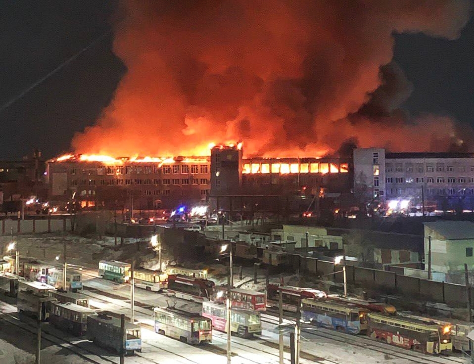 В столице Бурятии загорелся торговый центр / События на ТВЦ