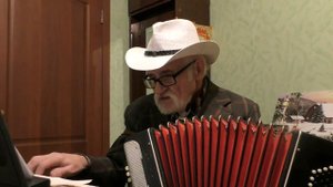 ГЛЕБ ГОРБОВСКИЙ. "КОГДА ФОНАРИКИ КАЧАЮТСЯ НОЧНЫЕ". ИСП.Ф.В.ГИНЗБУРГ, ЙОШКАР-ОЛА.ВИРТУАЛЬНЫЙ МУЗЕЙ.