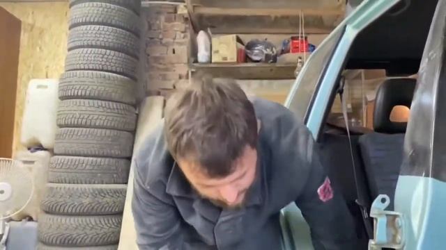 Замена порогов Toyota RAV4 I (SXA11) смотреть онлайн