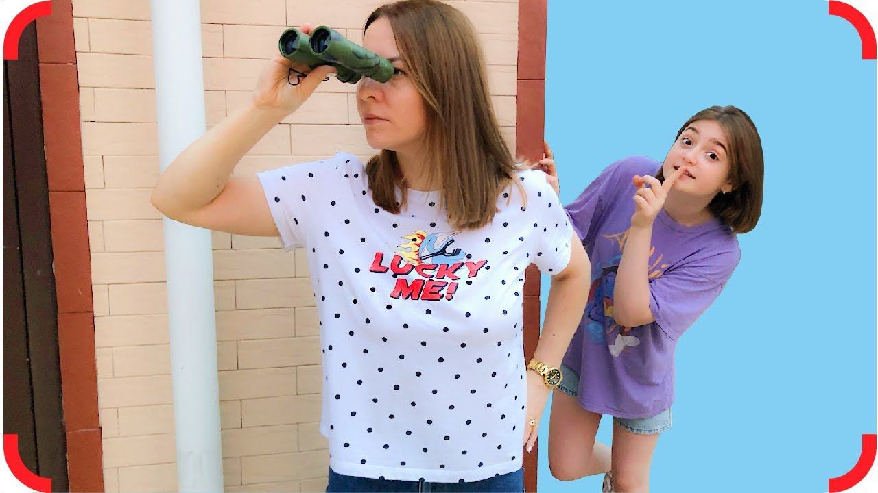 Дюшес прятки по всему дому. Видео прятки в доме. Домик для пряток. Катя и макс прятки в коробках. Настя колесниченко с follow me канала.