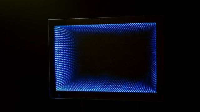 Зеркало туннель в стиле Hi-tech смотреть онлайн